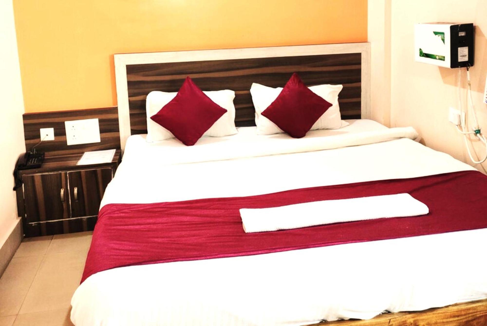 Goroomgo Krishna Residency Puri Near Sea Beach - Spacious Room With Excellent Service Awarded - Best Seller Esterno foto